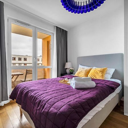 Wola Tower - 60M2, Balcony With City View, Parks Nearby - By Rentujemy Warschau Buitenkant foto