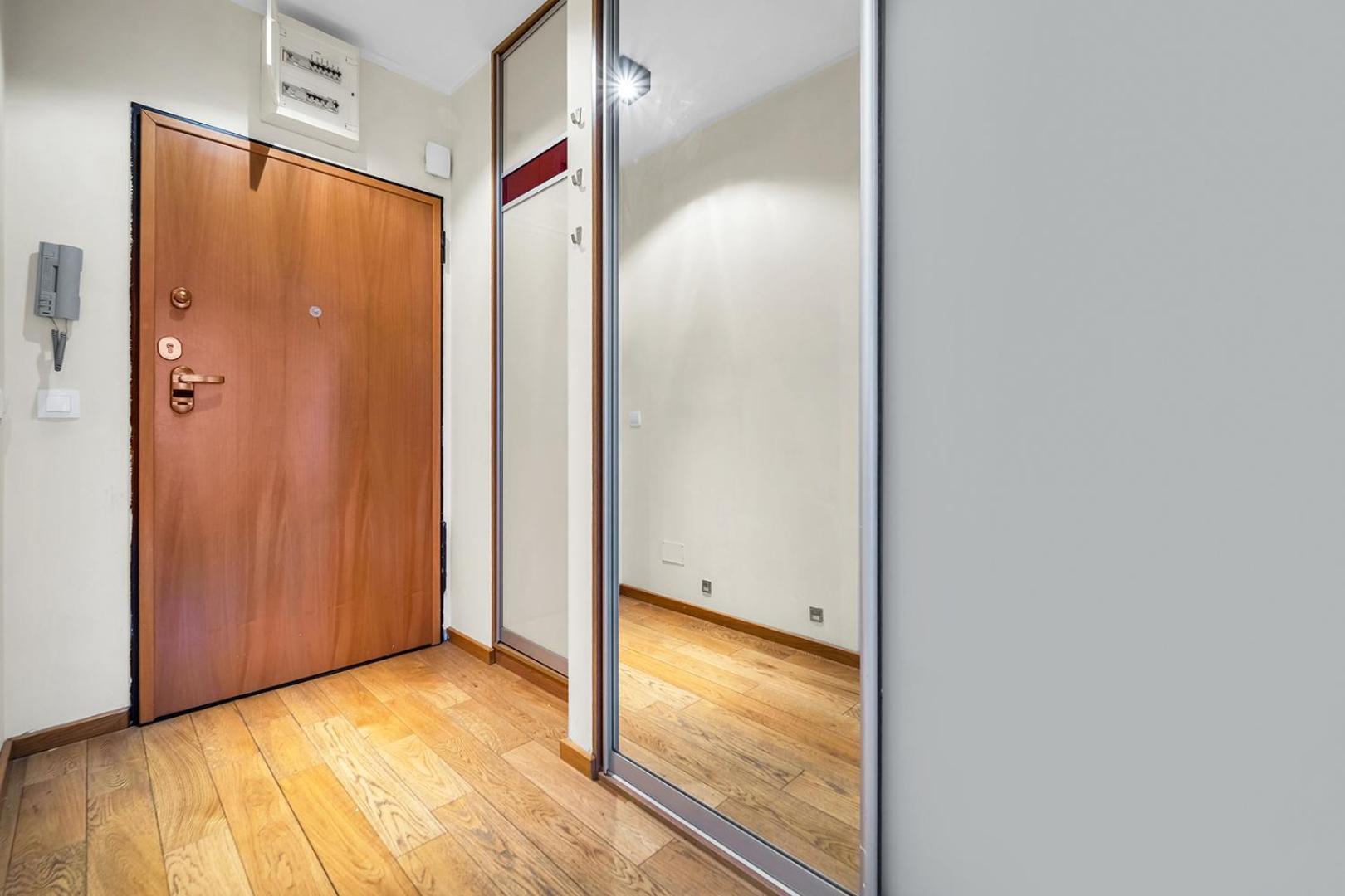 Wola Tower - 60M2, Balcony With City View, Parks Nearby - By Rentujemy Warschau Buitenkant foto